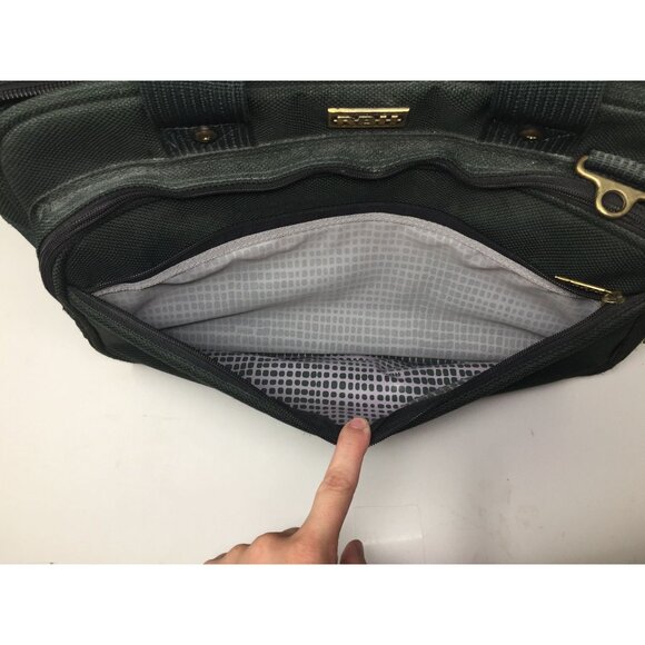 Ricardo Beverly Hills Green Zippered Carry On Travel Bag With Handles - Picture 10 of 14